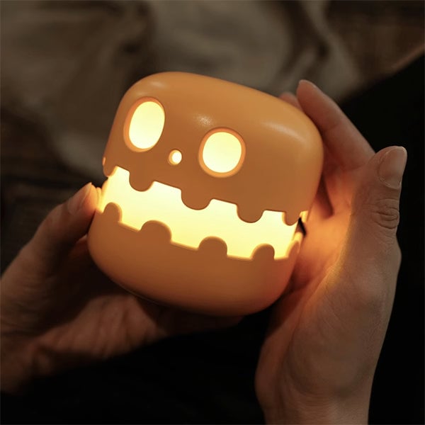 🔥HOT SALE 49% OFF 🔥Spooky Pumpkin Night Light