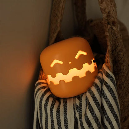 🔥HOT SALE 49% OFF 🔥Spooky Pumpkin Night Light